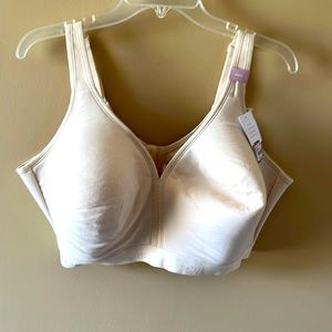 Cacique bra (Lane Bryant) size 44DD. New with tags.